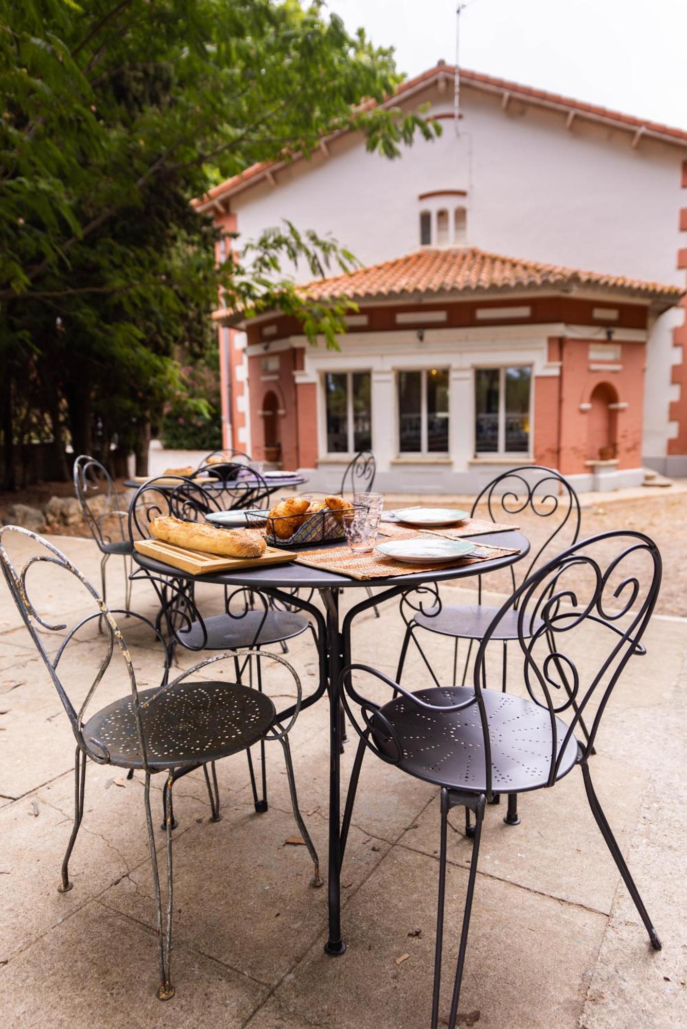 Domaine Castell De Bles Bed & Breakfast Saint-Génis Eksteriør bilde