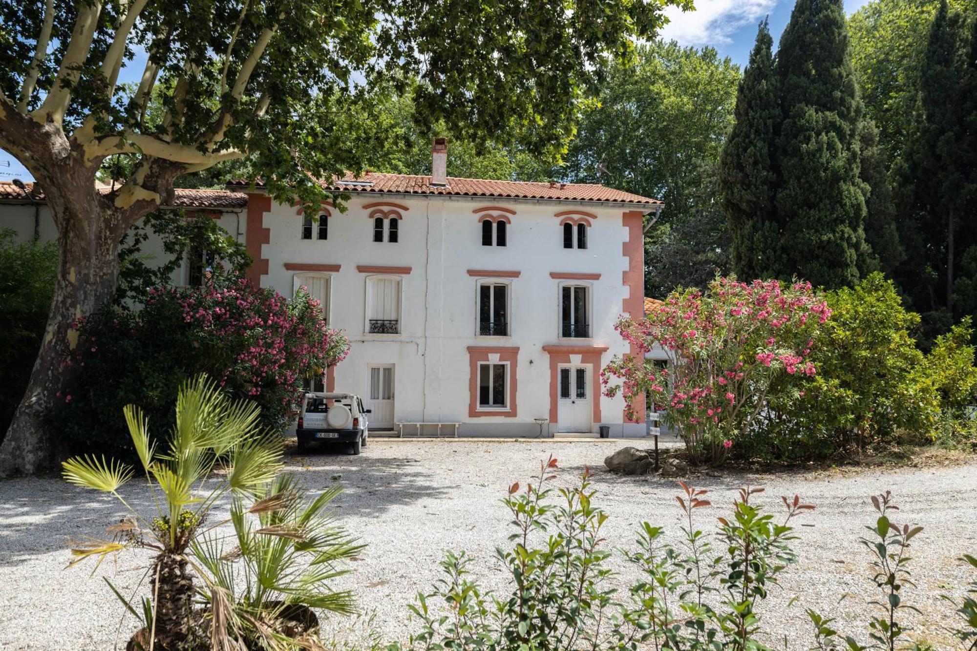 Domaine Castell De Bles Bed & Breakfast Saint-Génis Eksteriør bilde