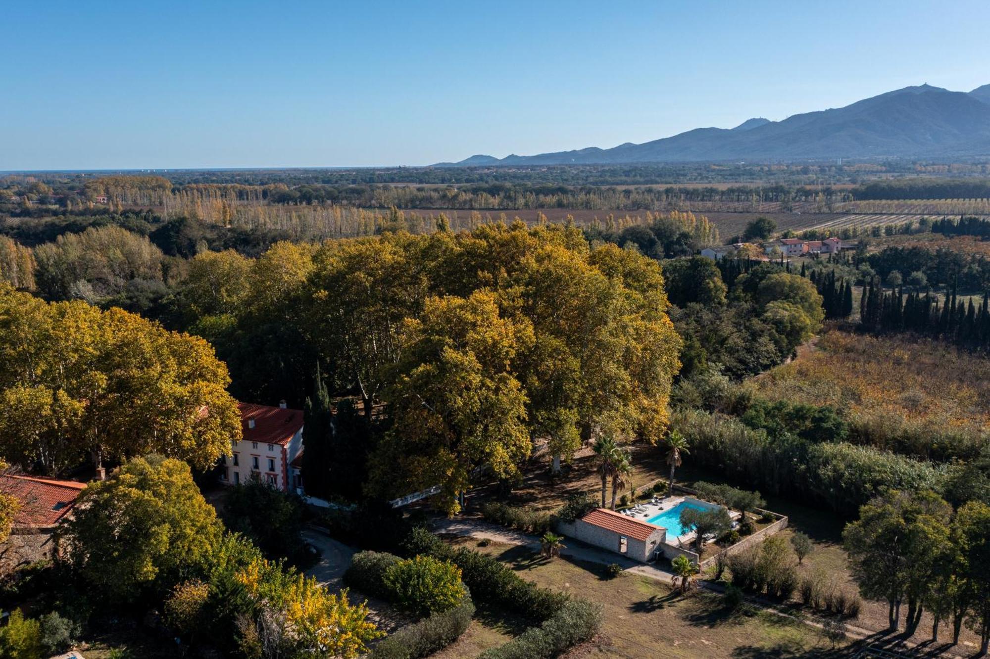 Domaine Castell De Bles Bed & Breakfast Saint-Génis Eksteriør bilde