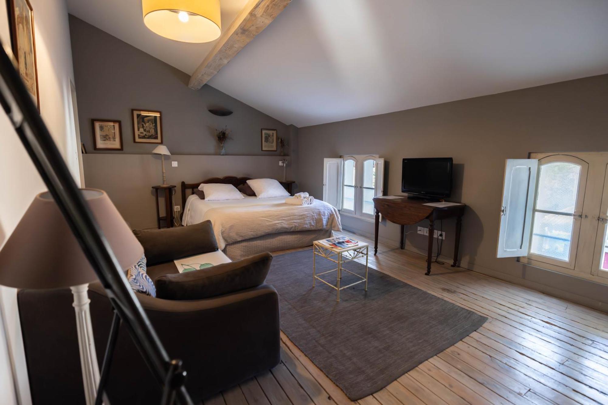 Domaine Castell De Bles Bed & Breakfast Saint-Génis Rom bilde