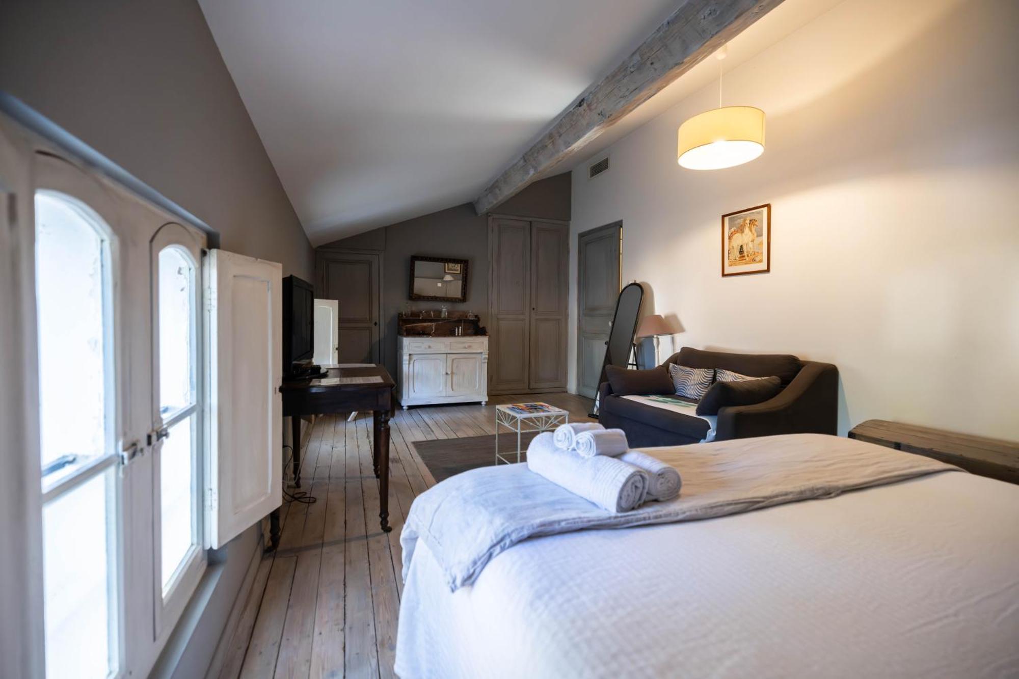 Domaine Castell De Bles Bed & Breakfast Saint-Génis Rom bilde