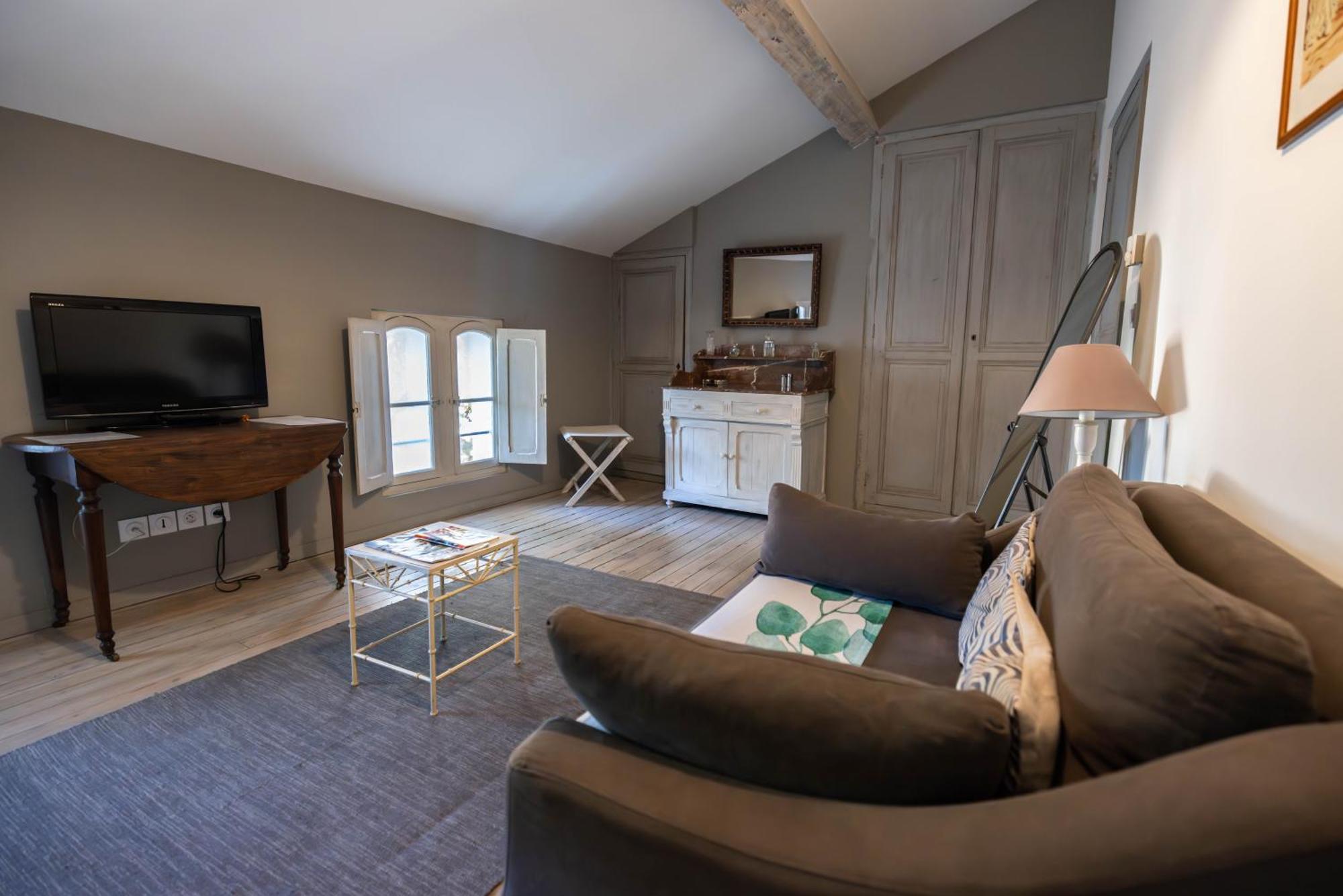 Domaine Castell De Bles Bed & Breakfast Saint-Génis Rom bilde